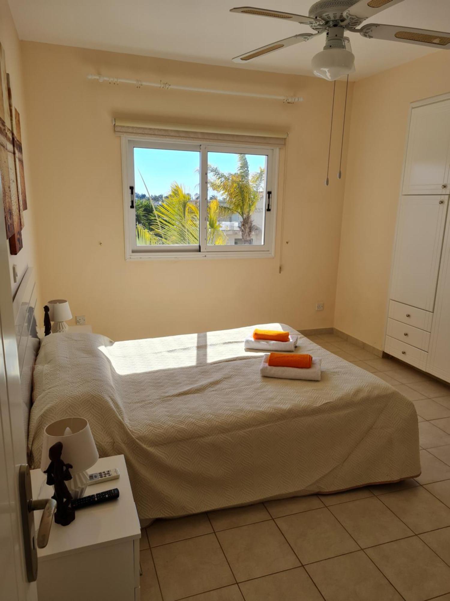 Michaela'S Apartment Пафос Экстерьер фото
